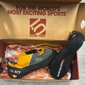 5.10 Five Ten Climbing Shoes Brand New in Box Women’s 7